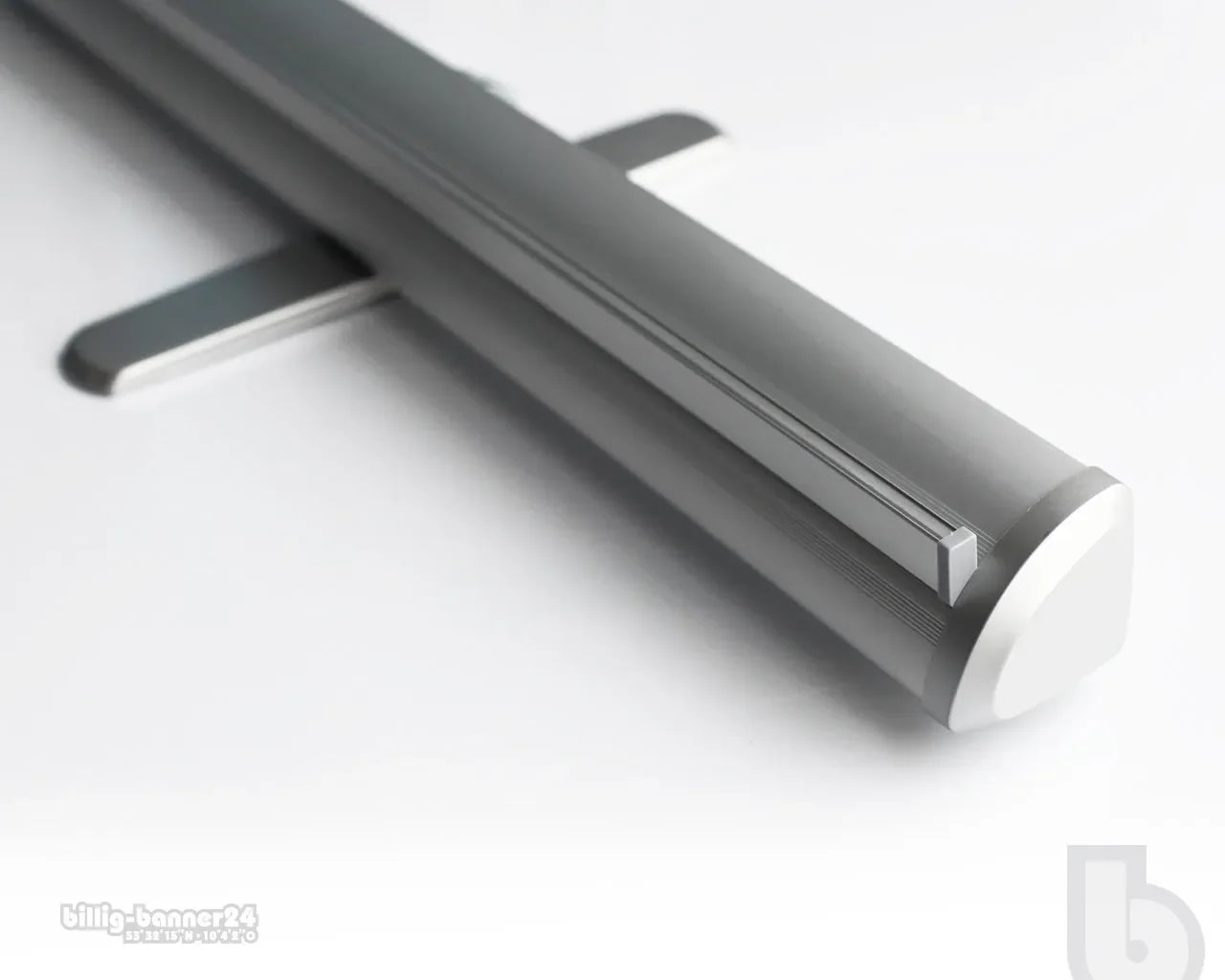 Roll-Up Triangle 100