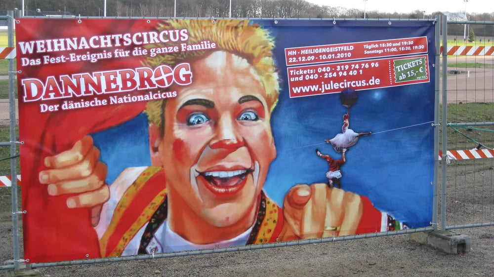 Bedruckter Blockout Werbebanner günstig kaufen | Billig-Banner24.de – Preiswert aus Hamburg