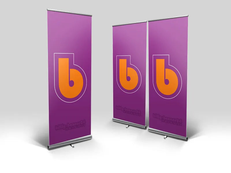 Bedrucktes Triangle Roll-Up Werbebannerin Hamburg von Billig-Banner24 bestellen